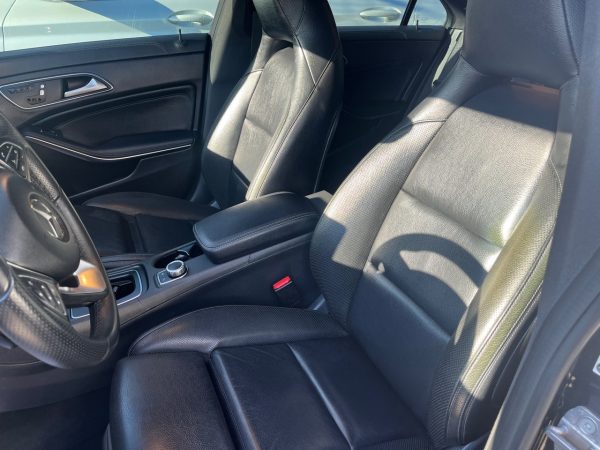 2018 Mercedes-Benz CLA250 - Image 6