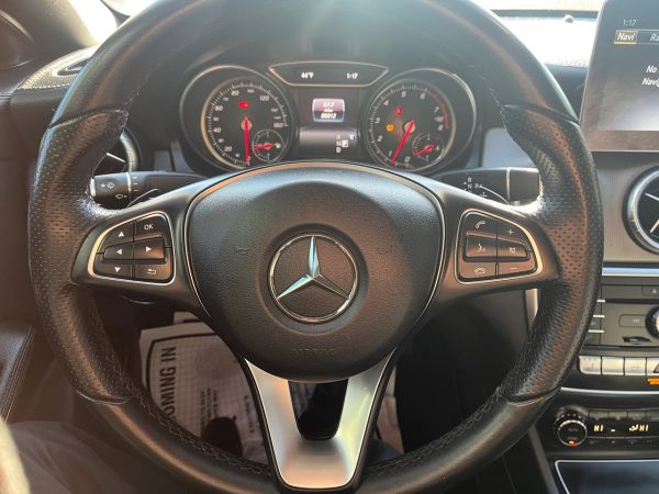 2018 Mercedes-Benz CLA250 - Image 5