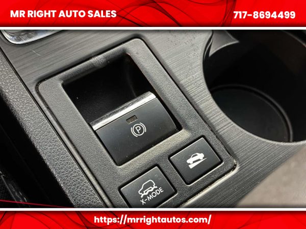 2015 Subaru Outback 4dr Wgn 2.5i Premium PZEV - Image 14