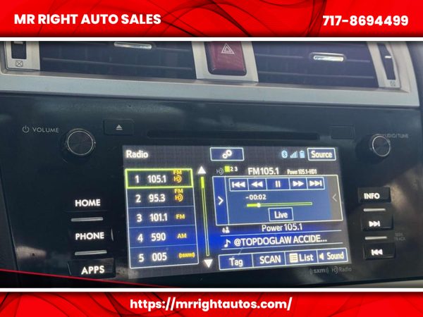 2015 Subaru Outback 4dr Wgn 2.5i Premium PZEV - Image 16