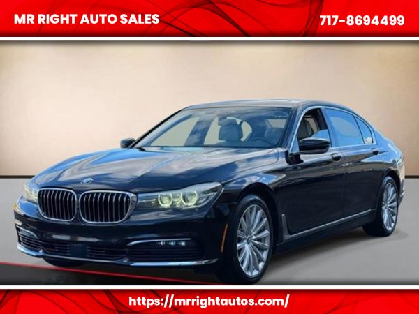 2016 BMW 7 Series 4dr Sdn 740i RWD - Image 3