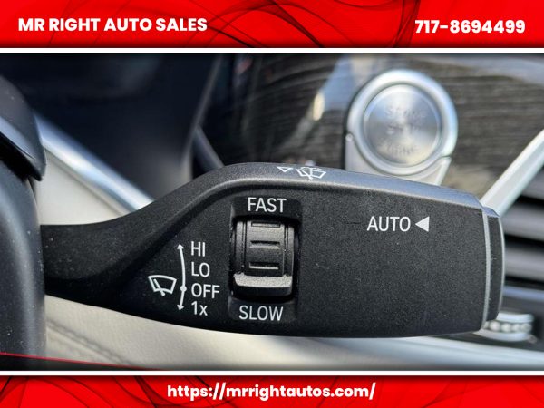 2016 BMW 7 Series 4dr Sdn 740i RWD - Image 22