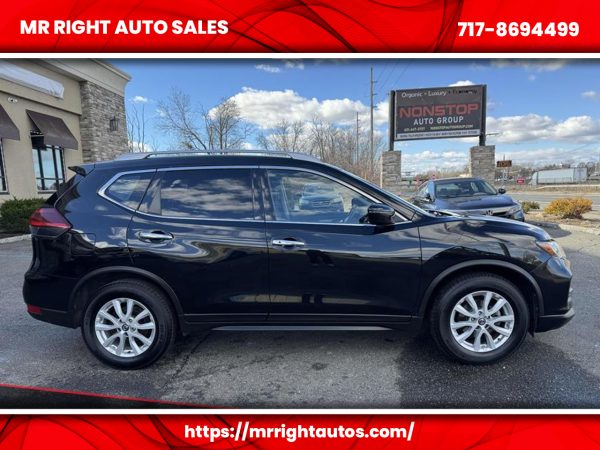 2018 Nissan Rogue FWD SV - Image 30