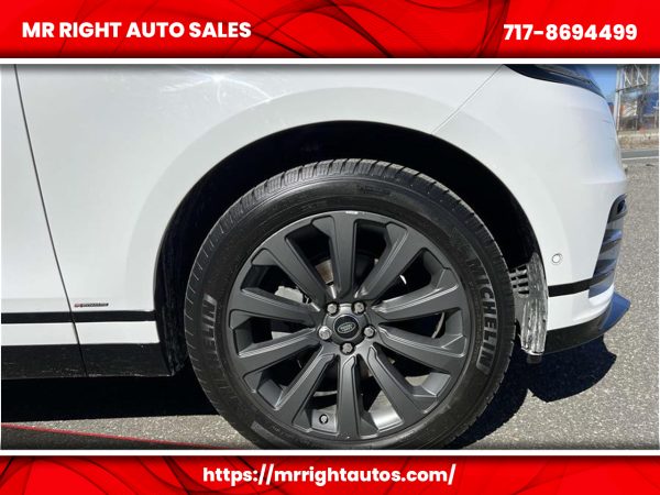 2018 Land Rover Range Rover Velar P250 R-Dynamic SE - Image 7