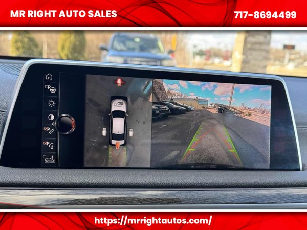 2016 BMW 7 Series 4dr Sdn 740i RWD - Image 9