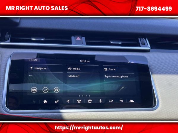 2018 Land Rover Range Rover Velar P250 R-Dynamic SE - Image 10