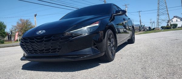 2023 Hyundai Elantra - Image 5