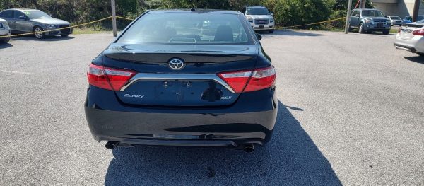 2016 Toyota Camry XSE - Image 2